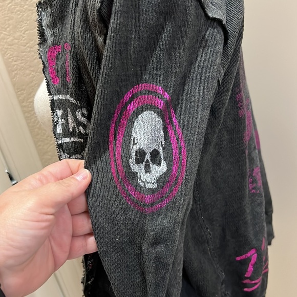 Affliction reversible zip up hoodie - Picture 8 of 10